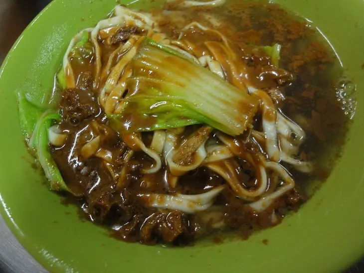 【台中~美食】柳川素食麵。晚上才吃得到的好味道!! 生意超超超好~