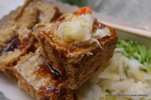 【台中北區】迷你臭豆腐－一中商圈內的臭豆腐（胖子雞丁、無名臭豆腐旁邊）                
      