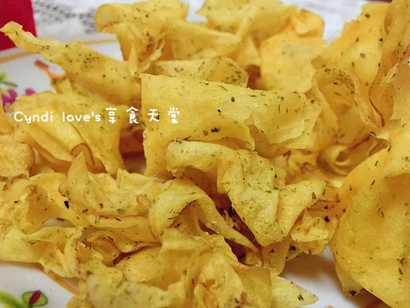 【芯小荻愛美食】團購│夯記地瓜酥。6種口味的地瓜酥，香酥脆!!!﹝府城特色伴手禮、無糖、原味、甘梅、海苔、芥末、咖哩﹞