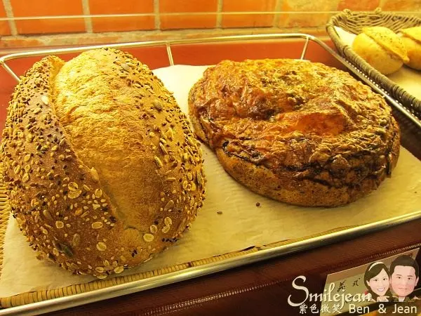 ▋深坑老街▋五號烘培坊~老街少有的歐式麵包、義式冰淇淋