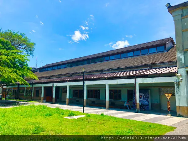圓圓家出去玩-《花蓮景點》花蓮文化創意園區，老酒廠大變身，文青必訪IG景點