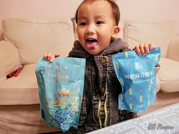 『生活雜記』- 小琉球人氣伴手禮【合家手工麻花捲】✖ 每日手工限作宅配也能買得到喔！