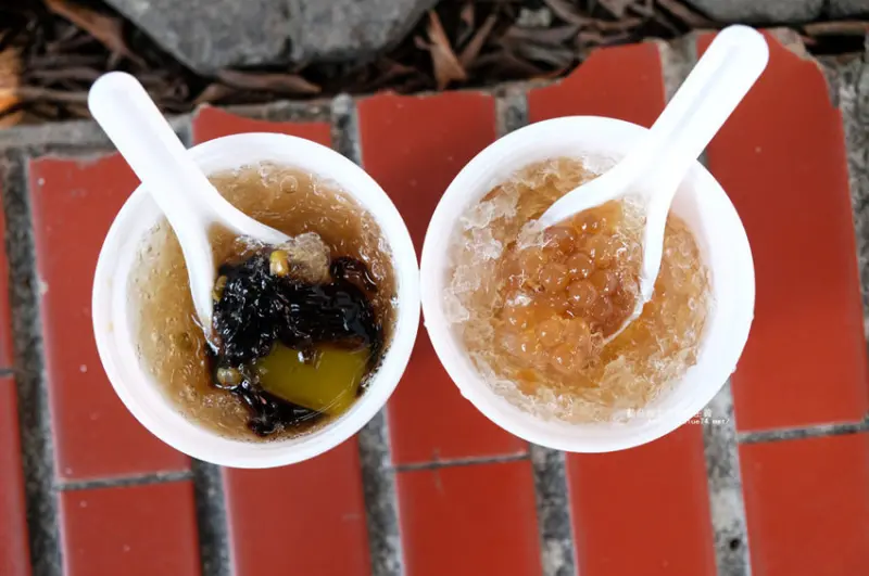 台中清水│樹下阿婆粉圓冰-清水紫雲巖前排隊古早味粉圓冰，在地推薦冰品 - 藍色起士的美食主義