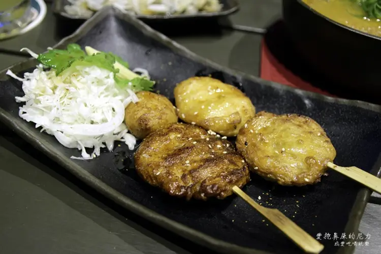 『食記』高雄鳳山。小岩井食堂-適合朋友相約乾一杯