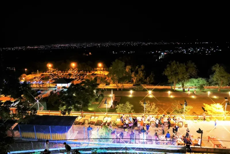 【台中后里 | 景觀餐廳】視野廣闊的南洋風夜景餐廳✡星月大地