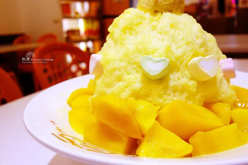 【台北美食】芒果恰恰冰館(忠孝店)、台灣愛文芒果、不加任何一滴水的綿綿冰