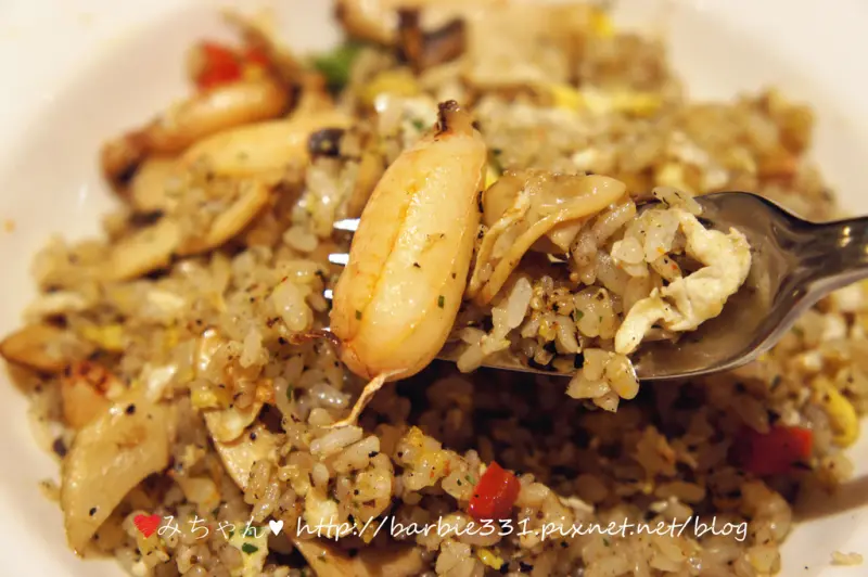 ♥吃吧~台北ღ東區♥初訪 樂高主題☺小心遇見大明星!!☆Live饗樂Pasta&Cafe☆(捷運美食、義大利、藝人)