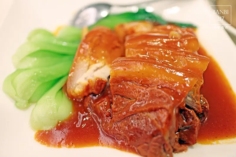 春申食府 上海桌菜,婚宴會館,乳腐扣肉,北京烤鴨三吃 (東區,捷運忠孝敦化站美食餐廳)