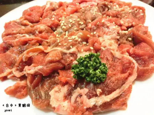 【台中食記-南屯區】二訪!不用飛韓國也能吃到道地韓國菜@澄川黃鶴洞燒肉之丘              