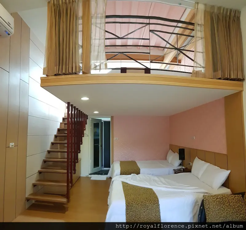 南投埔里日月潭自助 水社海民宿 獨戶型樓中樓八人大家庭房 附獨立廚房陽台 附早餐