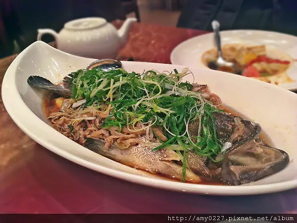 [ 台北內湖 ][ 口碑 ] 菜餚口味佳! 快揪全家一起來用餐 - 山芙蓉風味料理