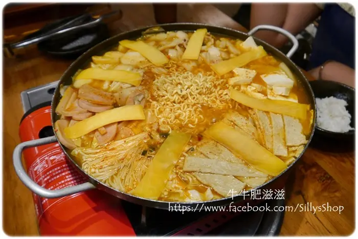 新竹美食│竹北。全州正味精粹韓國料理♥CP值超高！季節限定起司部隊鍋*