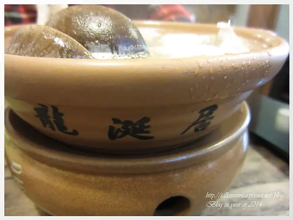 『呷』「臨江街夜市」☆龍涎居☆ 暖心補身的麻油雞湯