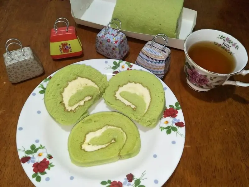 "屬於全家幸福的開吃時刻" 卡瓦蛋糕 KAWACAKE 彌月特色蛋糕--斑蘭起士捲