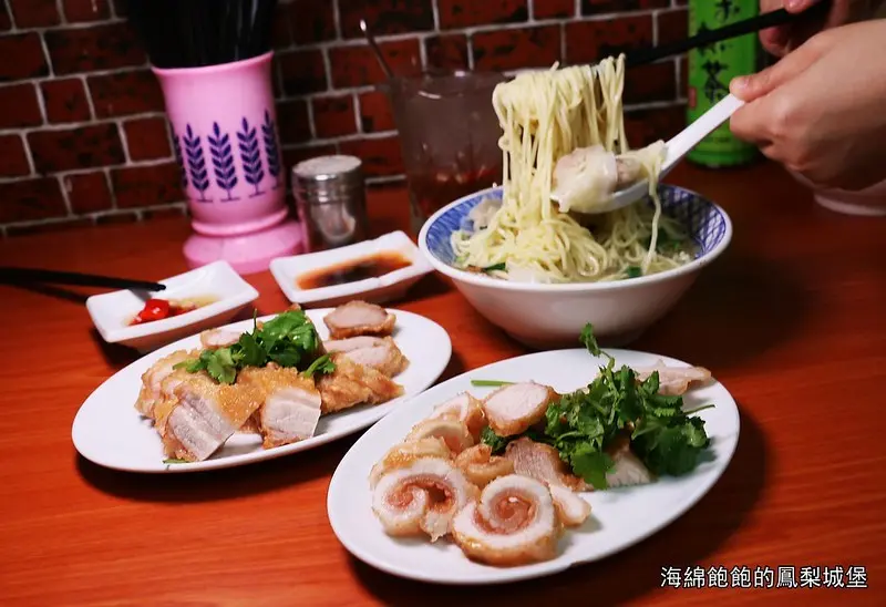 食尚玩家推薦台北第一紅燒肉『阿角紅燒肉  劉美麗』太平市場古早味小吃，六種部位紅燒肉，可外帶，菜單價位(捷運大橋頭站)