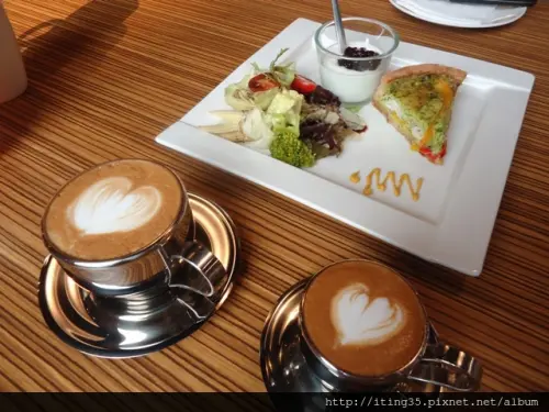 【新店】卡布奇諾的雙重體感1+1杯~Peace & Love Café