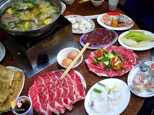 
【台中電子街美食】台灣陳沙茶火鍋之橘子狗一秒變裴勇俊
