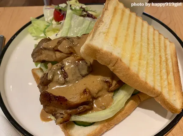 [台北中山]Miss V Bakery★肉桂捲名店的早午餐時光，甜點蛋糕好誘人