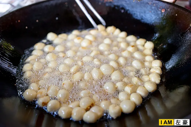 [食記] 高雄。前鎮區 朱爺爺QQ蛋、芝麻球、薯條(勞工公園)