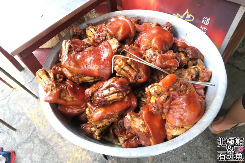 <台式餐廳>海鴻飯店-二訪萬巒豬腳，老闆賣豬腳賣到快買下整條街啦!