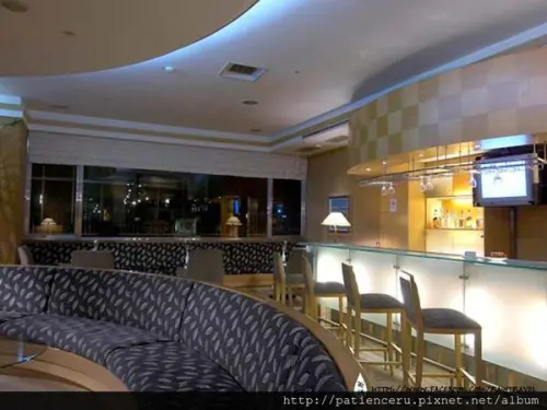 【台中南屯─住宿】小資女台中自由行住宿好選擇－柯旅天閣台中館