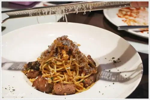 台中豐原美食【摩一五金主題餐廳】今天~就讓我們在鍋碗瓢盆的創意中~以都會區的半價享受CP值滿分的佳餚!