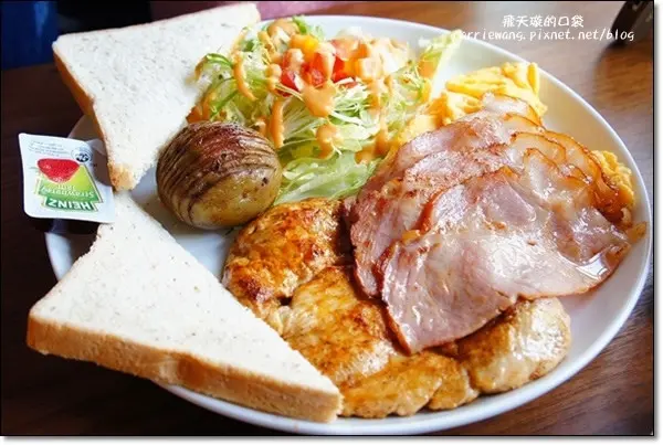 【台中早午餐】奧樂美特．Olimato Bistro。北屯地區精緻大份量早午餐推薦