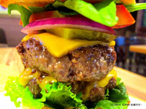 「1885漢堡」南京店 --- 美味多汁的迷你巨無霸漢堡