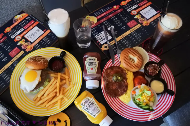 台南東區【懶骨頭美式早午餐】流淌蛋液"起司炸蛋牛肉堡.份量滿點"辣味豬排套餐".附餐飲料無限續飲／咖啡／炸物 - Fresa芙芮莎♥秘食旅行
