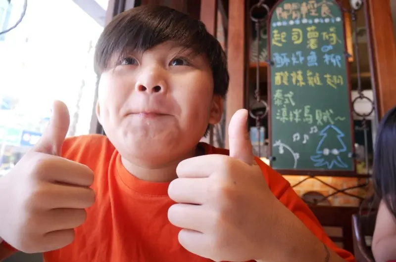 『中永和美食』和兒子的午餐約會－實在超值又美味-洋朵義式廚坊（永安店）/近永安捷運站