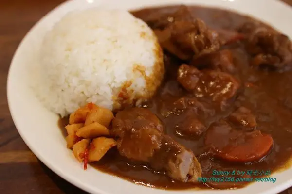 【台北中山食記】咖哩王。那些年追的濃郁香醇咖哩很耐吃
