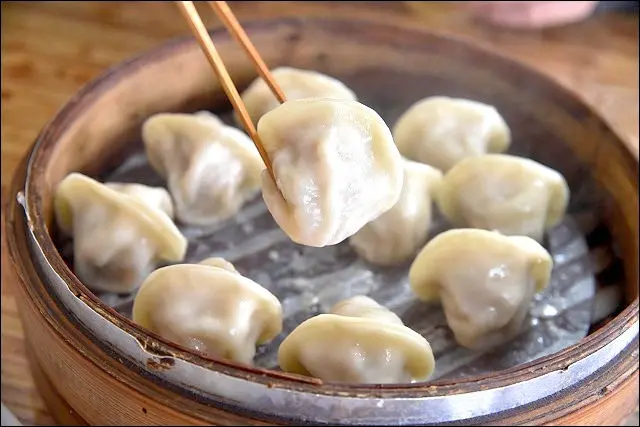 《恆春墾丁必吃美食》網友留言推薦的恆春排隊美食~東港餃子館