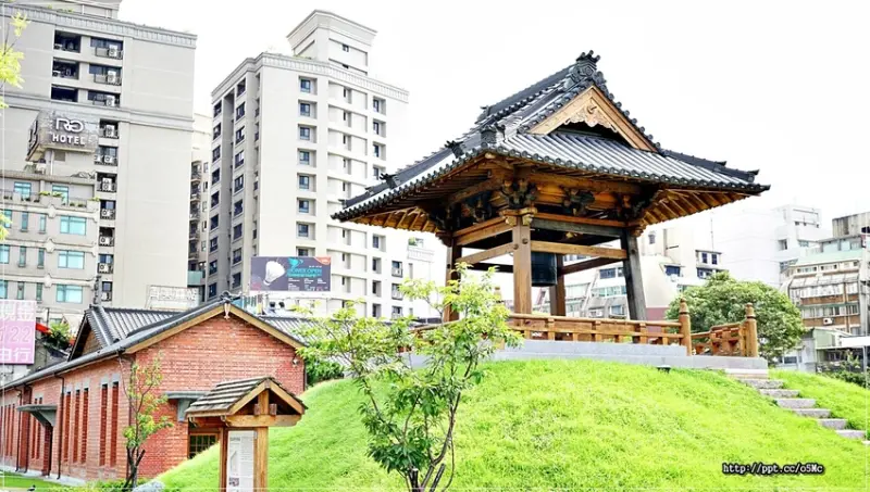 【台北景點】西本願寺廣場／捷運西門站～台北市內保留完整規模最大的日式佛寺建築，不定期的歷史或藝文展覽