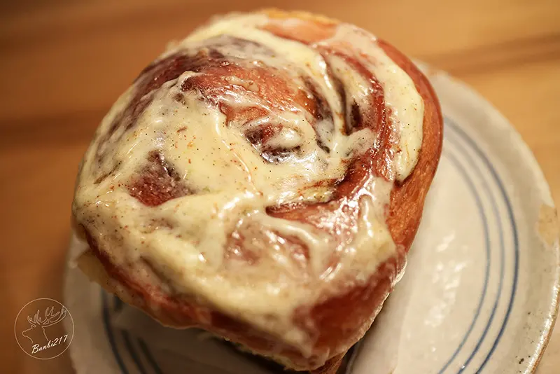 [台北公館]Pica Pica Café 喜鵲咖啡(Picnic Cafe 野餐咖啡二店)-焦糖肉桂捲(捷運台電大樓站)