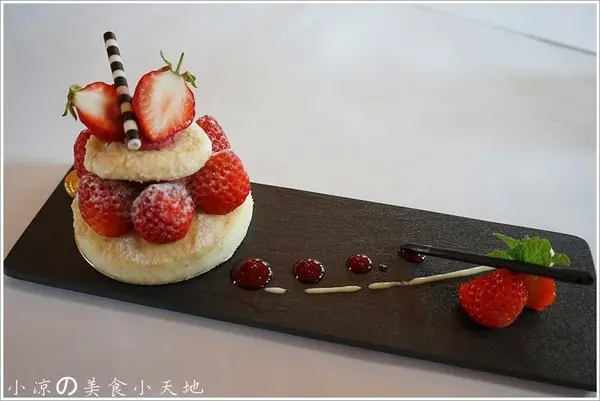 『台中。北屯區』蝴蝶紛飛戲甜點─蝴蝶橋甜點美食莊園