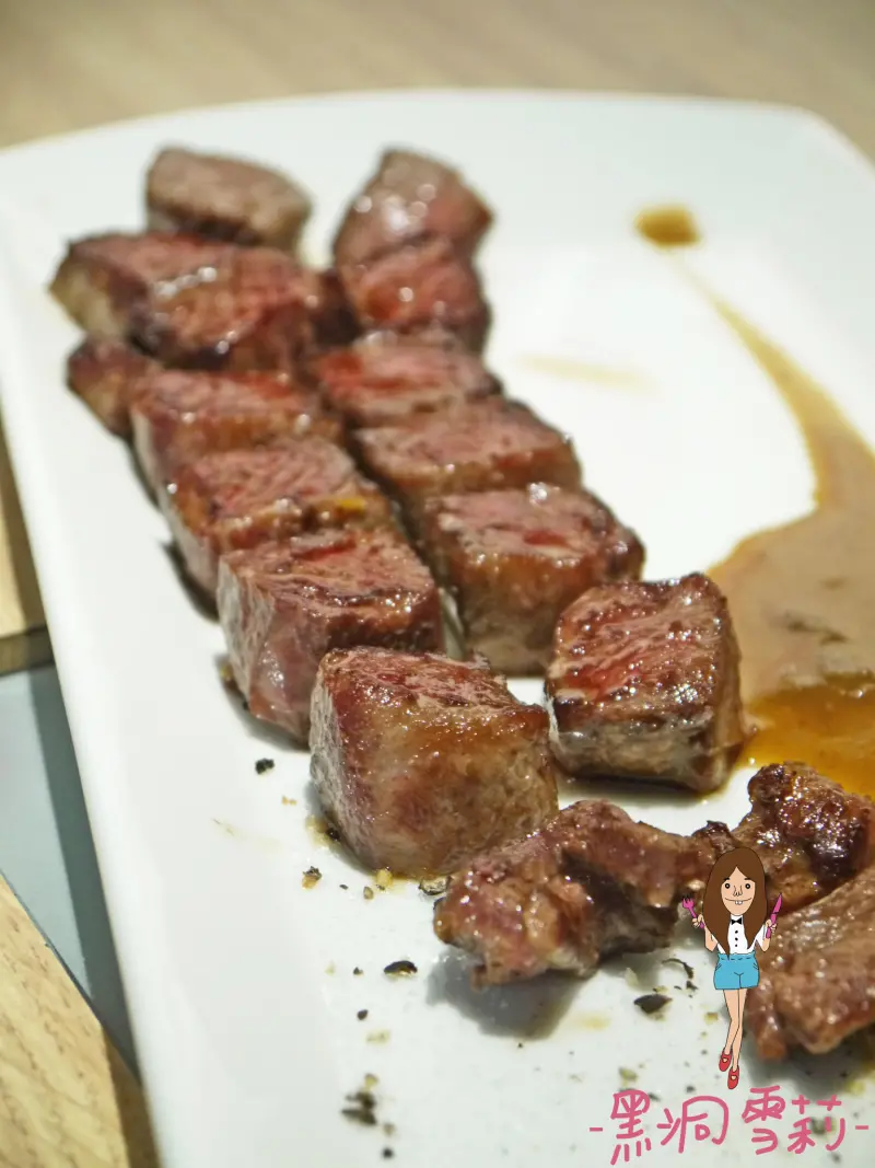 【食記】台北／萬華「hot 7新鐵板料理」．家樂福〃捷運小南門站