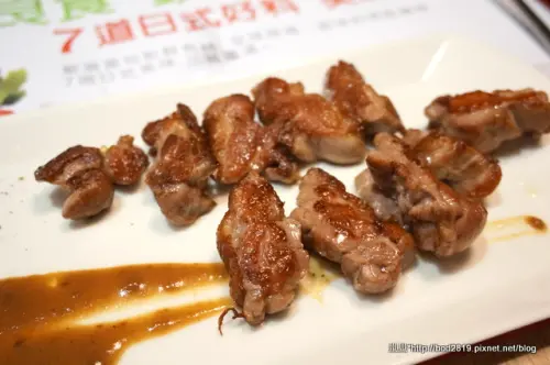 【台北萬華】hot 7 新鐵板料理（台北家樂福桂林店）－主餐肉品表現真的優秀，其餘尚可