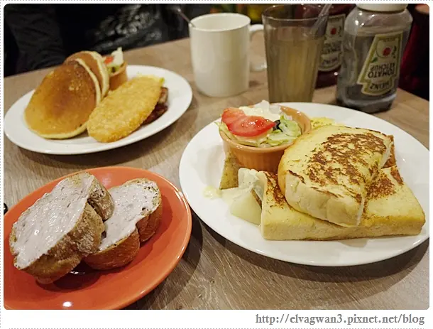 [捷運西門站] 花嘴廚房--台北竟然也有如此平價的早午餐