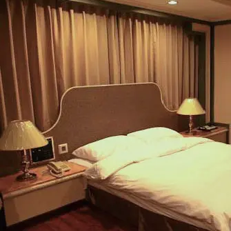 寶華商旅(臺中市旅館042號)