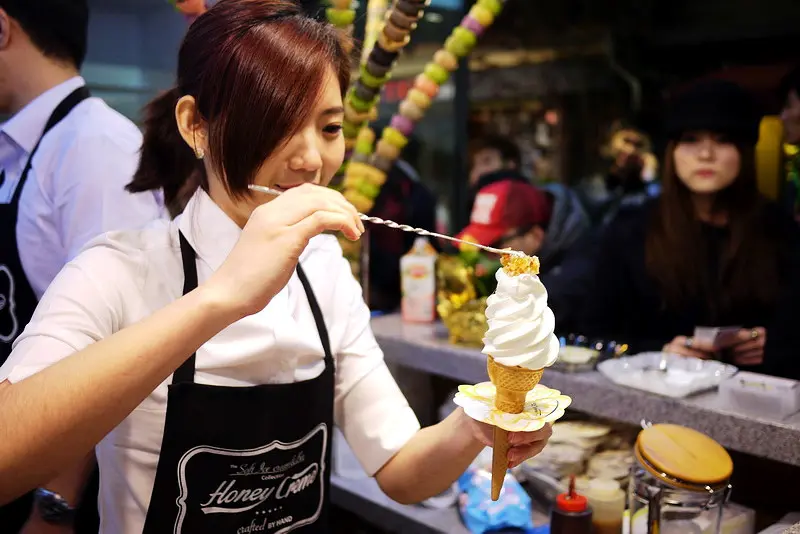 【台北】Honey Creme蜂巢冰淇淋 ~ 來自星星的異想滋味 韓流時尚Honey Creme蜂巢冰淇淋正式登台!!!