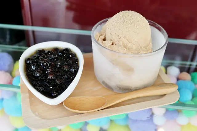 【台北美食】IC Airport冰淇淋機場-『公館站』周末限定 阿薩姆珍珠奶茶冰淇淋．新鮮水果冰淇淋推薦