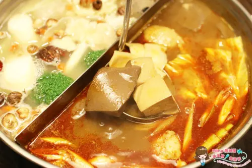 【食記】台北東區 吾陞麻辣 自製研發麻辣鍋湯底 配上高品質霜降牛松阪豬 冬天必吃!