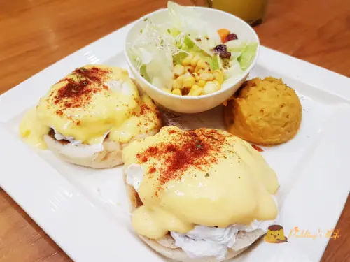 【新竹美食】大遠百巷弄美式早午餐《鮭魚咖啡》班尼迪克蛋/法式吐司