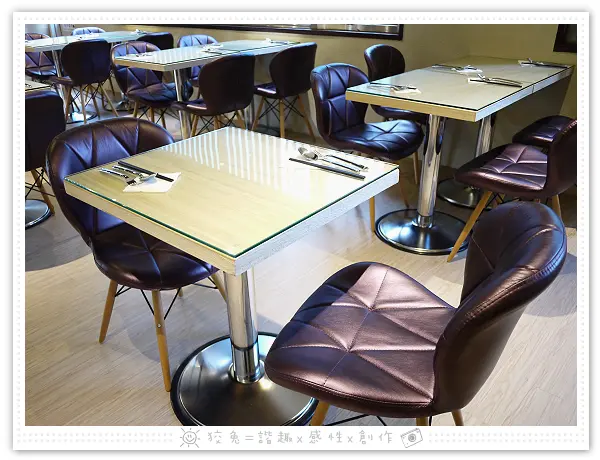 [體驗] 樹屋旅店~近六合夜市與捷運站！結合高雄文化特色的10種精緻房型之春秋年輪 (早餐&甜點教室)