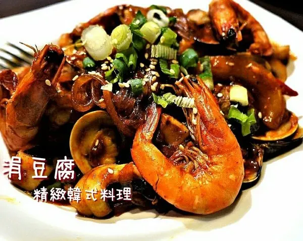 【食 台北】北車微風店 涓豆腐 ，韓式豆腐鍋，韓式料理，無限供應小菜        
      