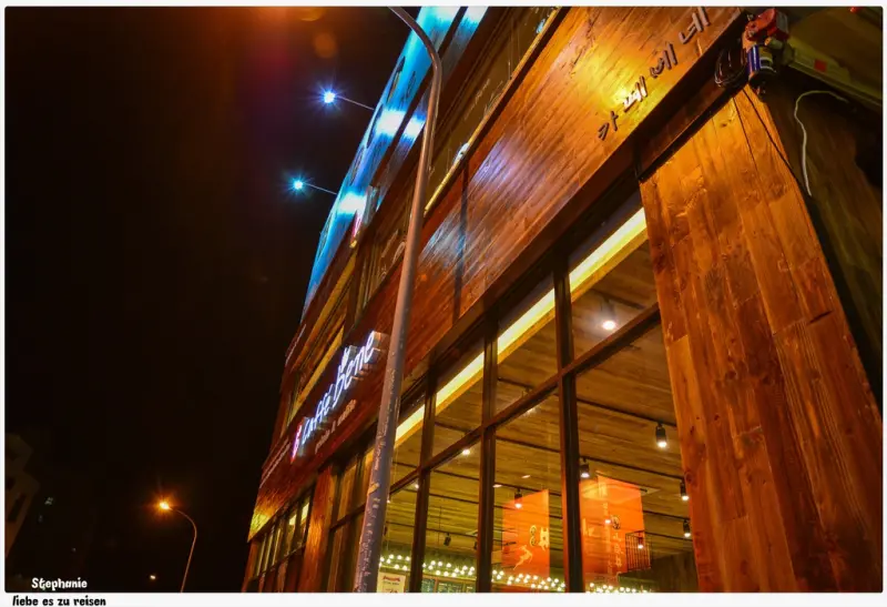 ｜高雄‧鳳山｜韓流來襲，連咖啡廳也颳起一陣韓風*coffee bene(鳳山店)