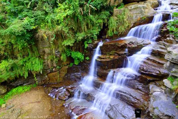 【苗栗。南庄】鹿場神仙谷私房景點。七分醉玻璃台景觀瀑布