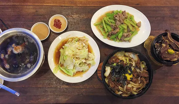 ［新店］不一羊丁骨羊小排 苦瓜炒羊肉 羊肉湯 烏來超好吃羊肉滿漢全席