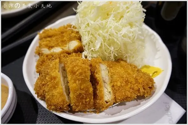 『台中。西屯區』道地日式豬排專賣店—勝Q豬排專賣店(大食代台中店)