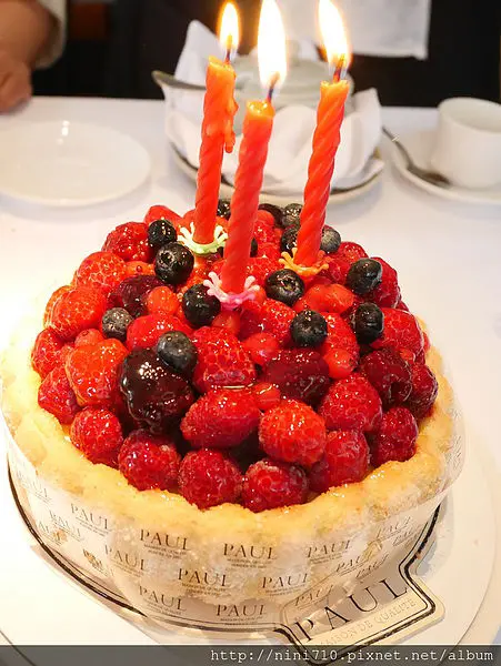台中美食~巴布私宅料理之蘭花華麗出道日(附蘭花倒奶吹蠟燭萌照)